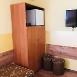 לינה וארוחת בוקר Limba 3*