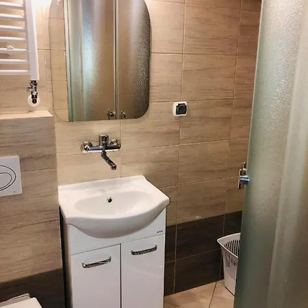 לינה וארוחת בוקר Limba