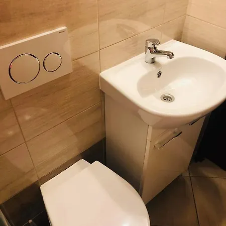 فندق مبيت وإفطار Limba ليبا