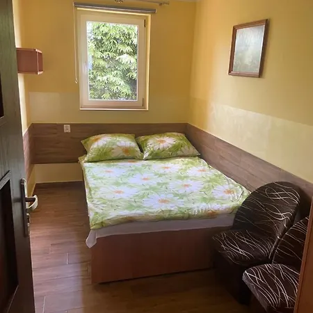 Alojamento de Acomodação e Pequeno-almoço Limba 3*