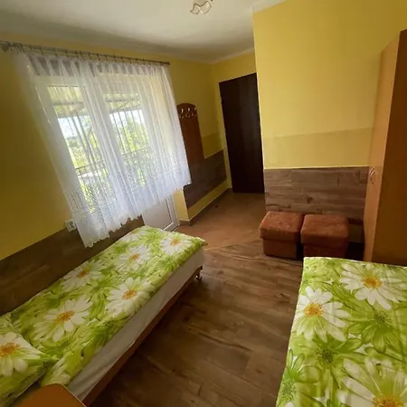 Limba לינה וארוחת בוקר וובה