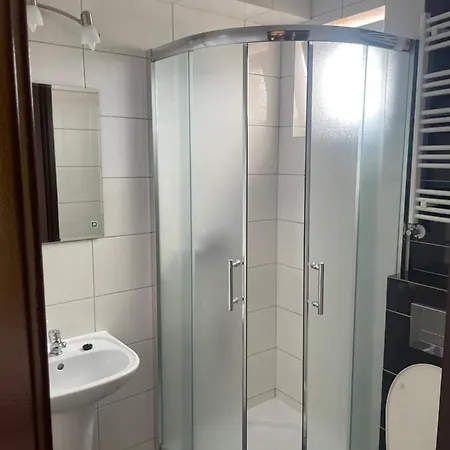 Limba לינה וארוחת בוקר וובה